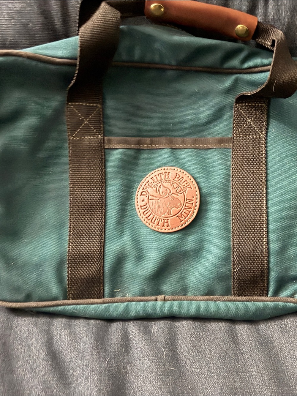 Green Duluth Pack Canvas Messenger Bag with Brown Accents